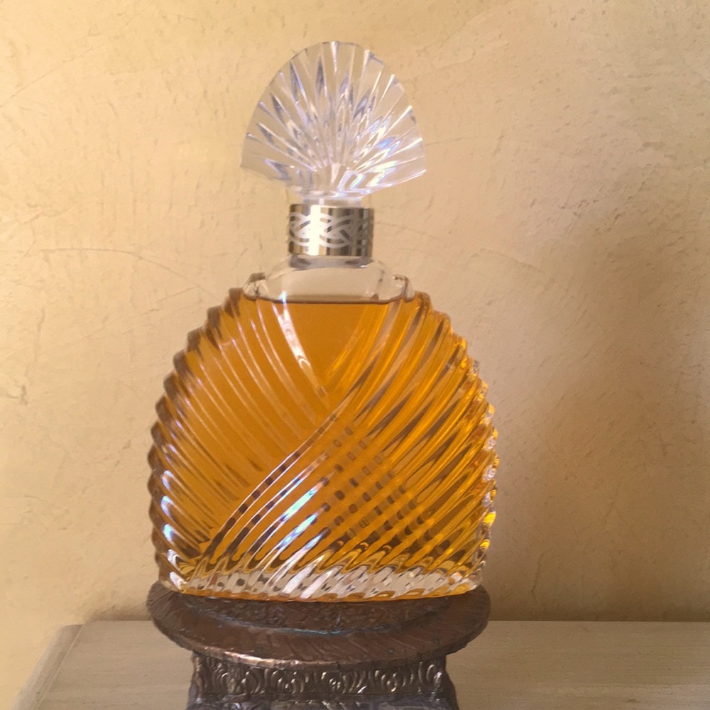 DIVA by Ungaro  large factice, dummy, display cut crystal perfume bottle. Rare!